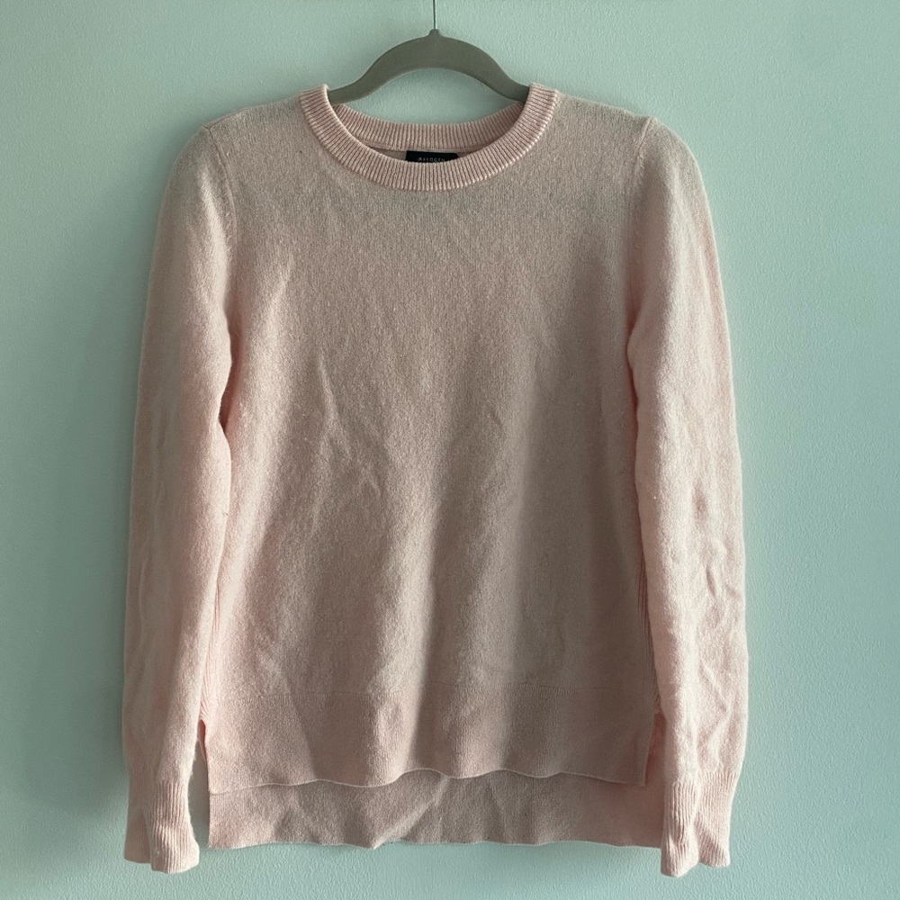 Baby pink 100% cashmere sweater